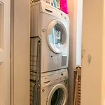 Apartma Tomas's *
